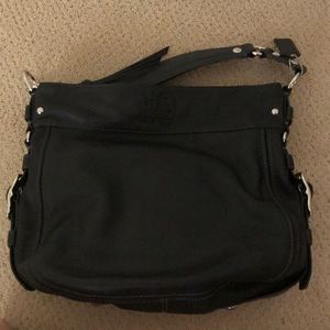 Black leather classic Coach purse - like new!